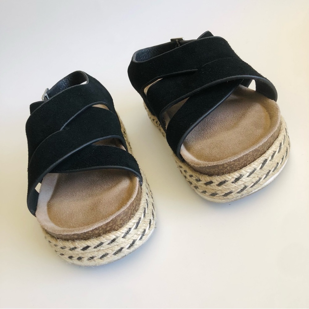 Muk Luks Beach Bingo Platform Espadrille Sandals - Picture 5 of 13